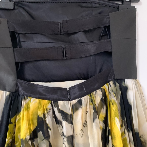 Alice and olivia silk dress - Picture 3 of 3